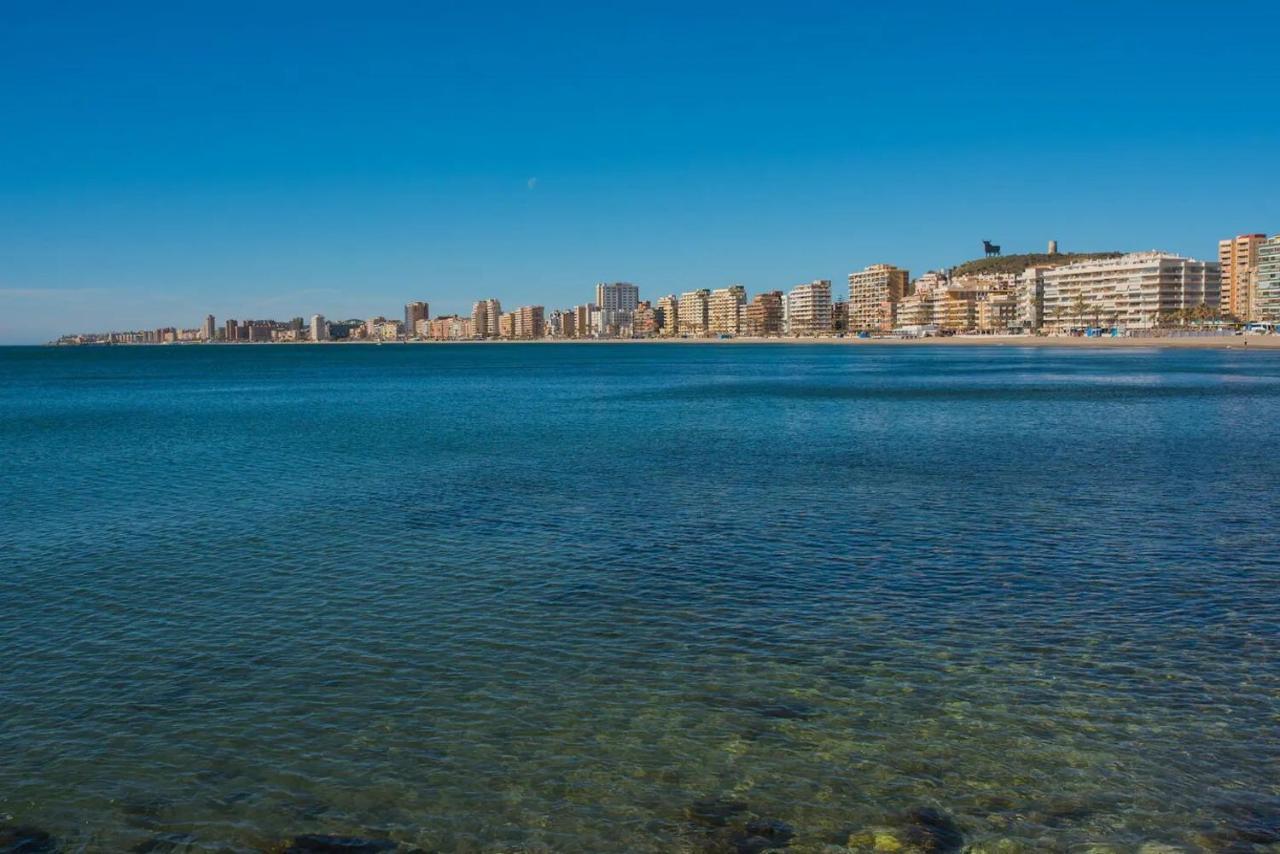 Fuengirola, Primera Linea De Playa Apartamento *